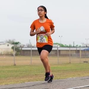 Meet your Posher, Ofelia